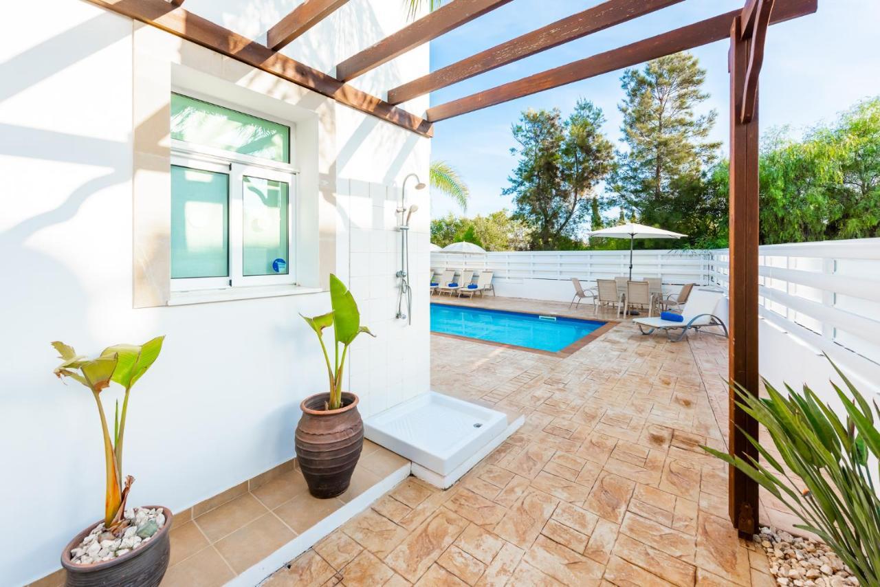 Villa Palm Breeze By Ezoria Villas Protaras Eksteriør billede